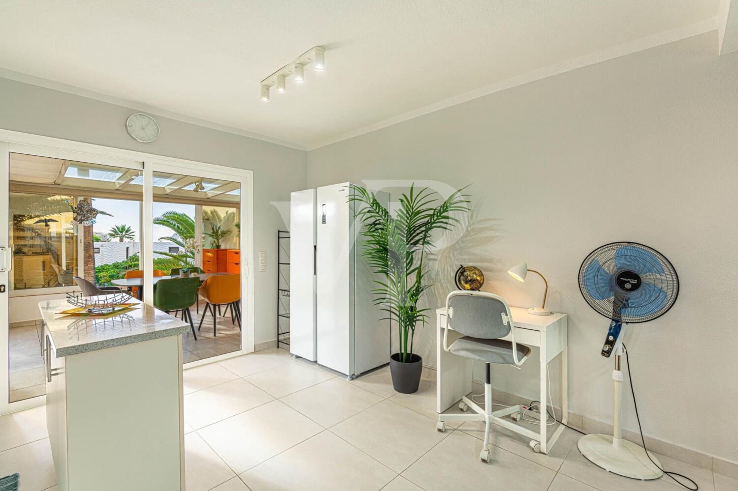 3 bedroom Penthouse for sale in Costa Adeje with pool - € 645,000 (Ref: 9403159)