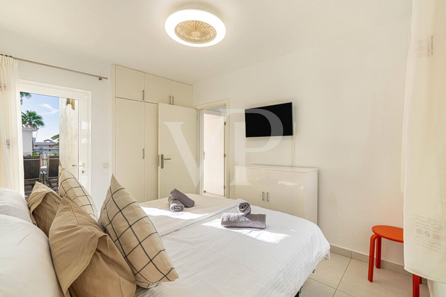 3 bedroom Penthouse for sale in Costa Adeje with pool - € 645,000 (Ref: 9403159)