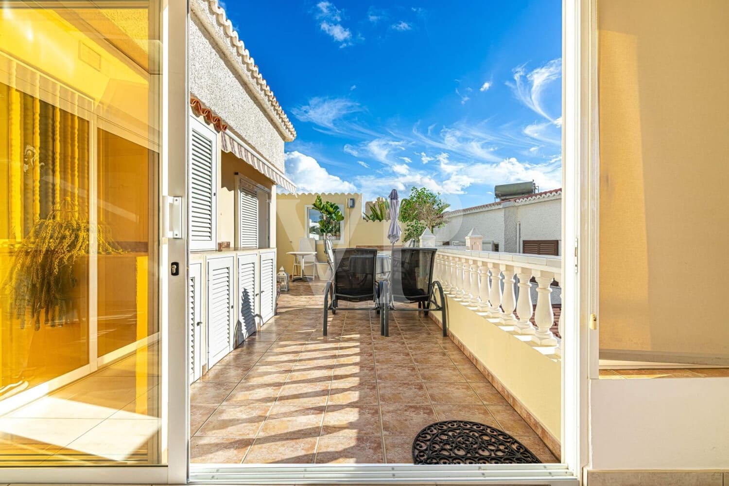 3 bedroom Penthouse for sale in Costa Adeje with pool - € 645,000 (Ref: 9403159)