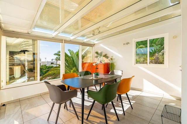 3 soveværelse Penthouse til salg i Playa de las Américas, Adeje med swimmingpool - € 645.000 (Ref: 9403159)