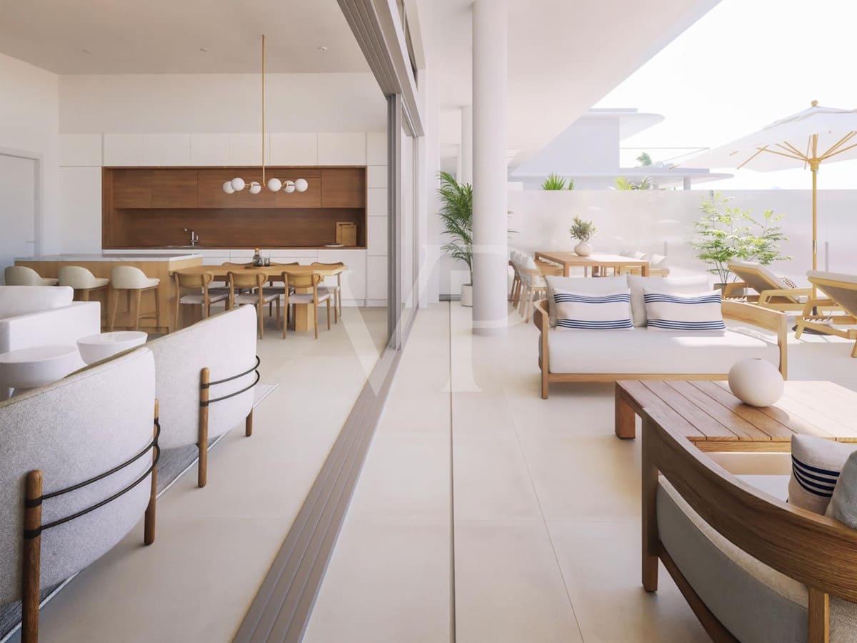 2 slaapkamer Flat te koop in Playa San Juan - € 930.000 (Ref: 9406396)