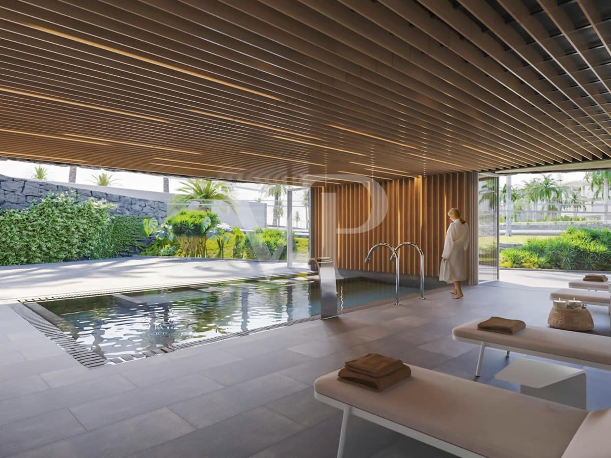 2 slaapkamer Flat te koop in Playa San Juan - € 930.000 (Ref: 9406396)