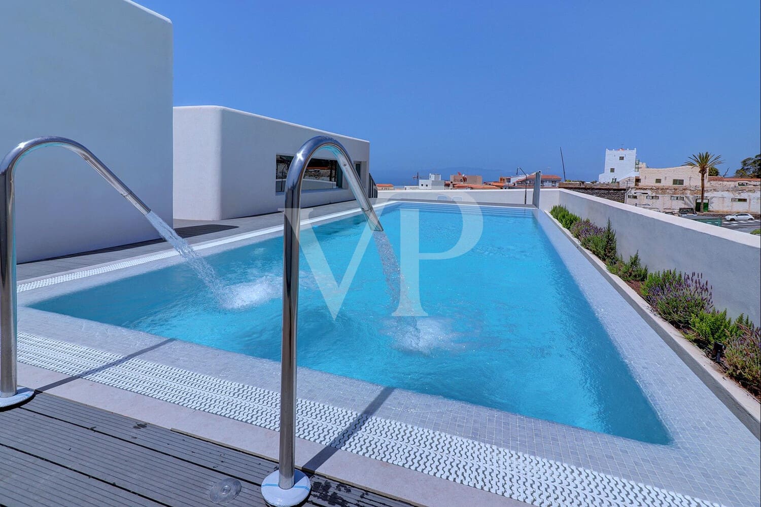 1 bedroom Flat for sale in Adeje with pool - € 325,000 (Ref: 9465405)