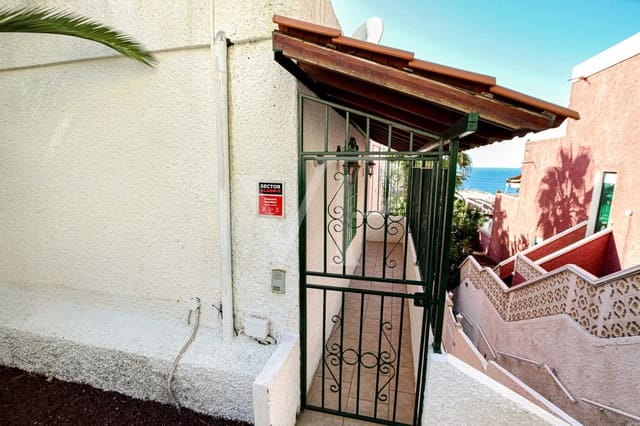 1 bedroom Penthouse for sale in Los Gigantes, Santiago del Teide - € 250,000 (Ref: 9468276)