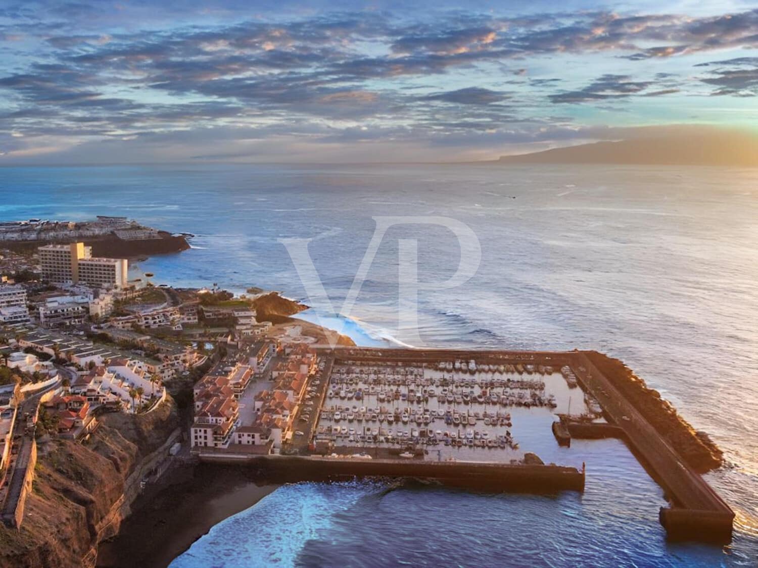 1 bedroom Penthouse for sale in Los Gigantes - € 250,000 (Ref: 9468276)