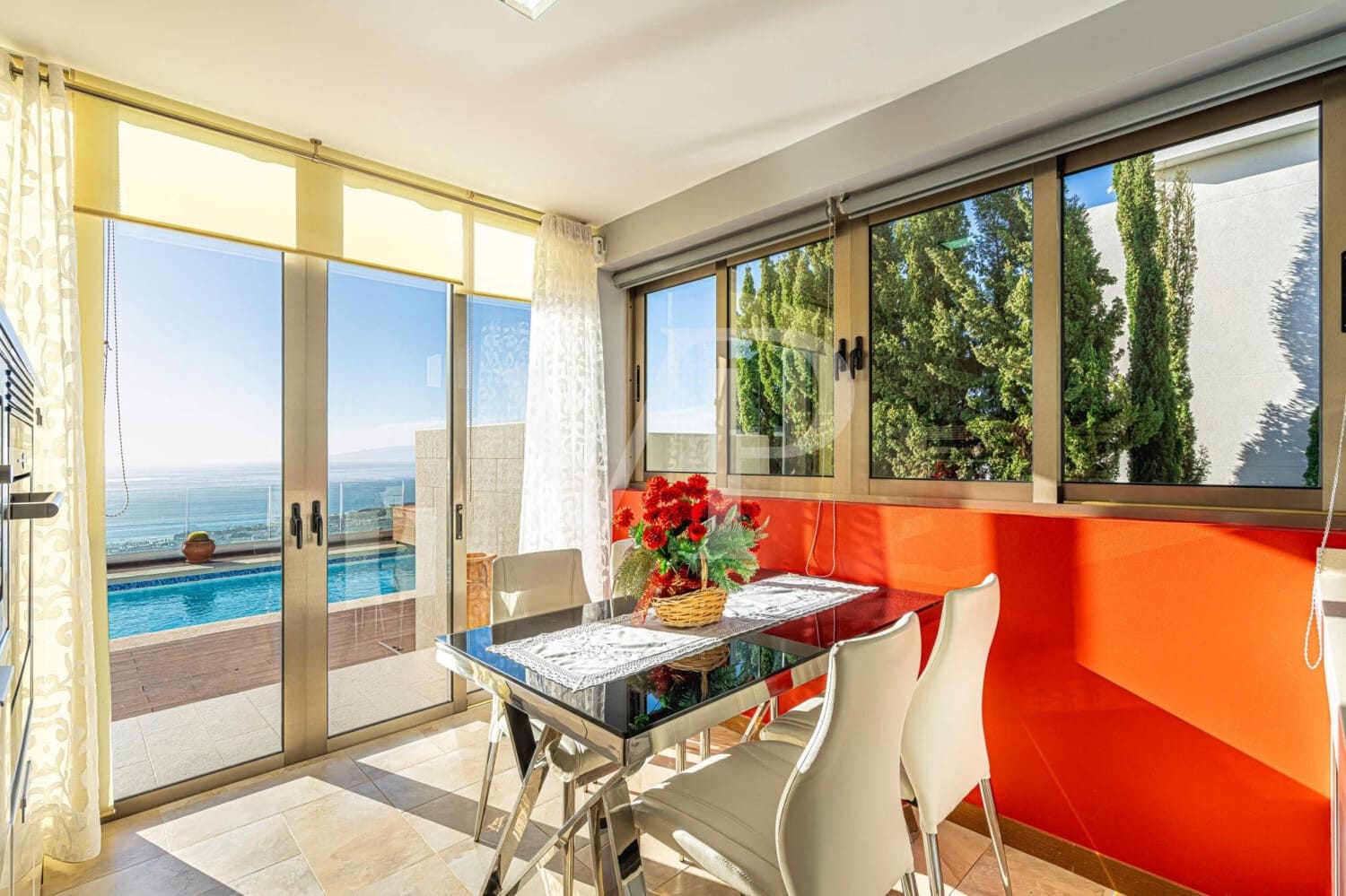 4 sypialnia Willa na sprzedaż w Roque del Conde z basenem - 1 299 000 € (Ref: 9470548)