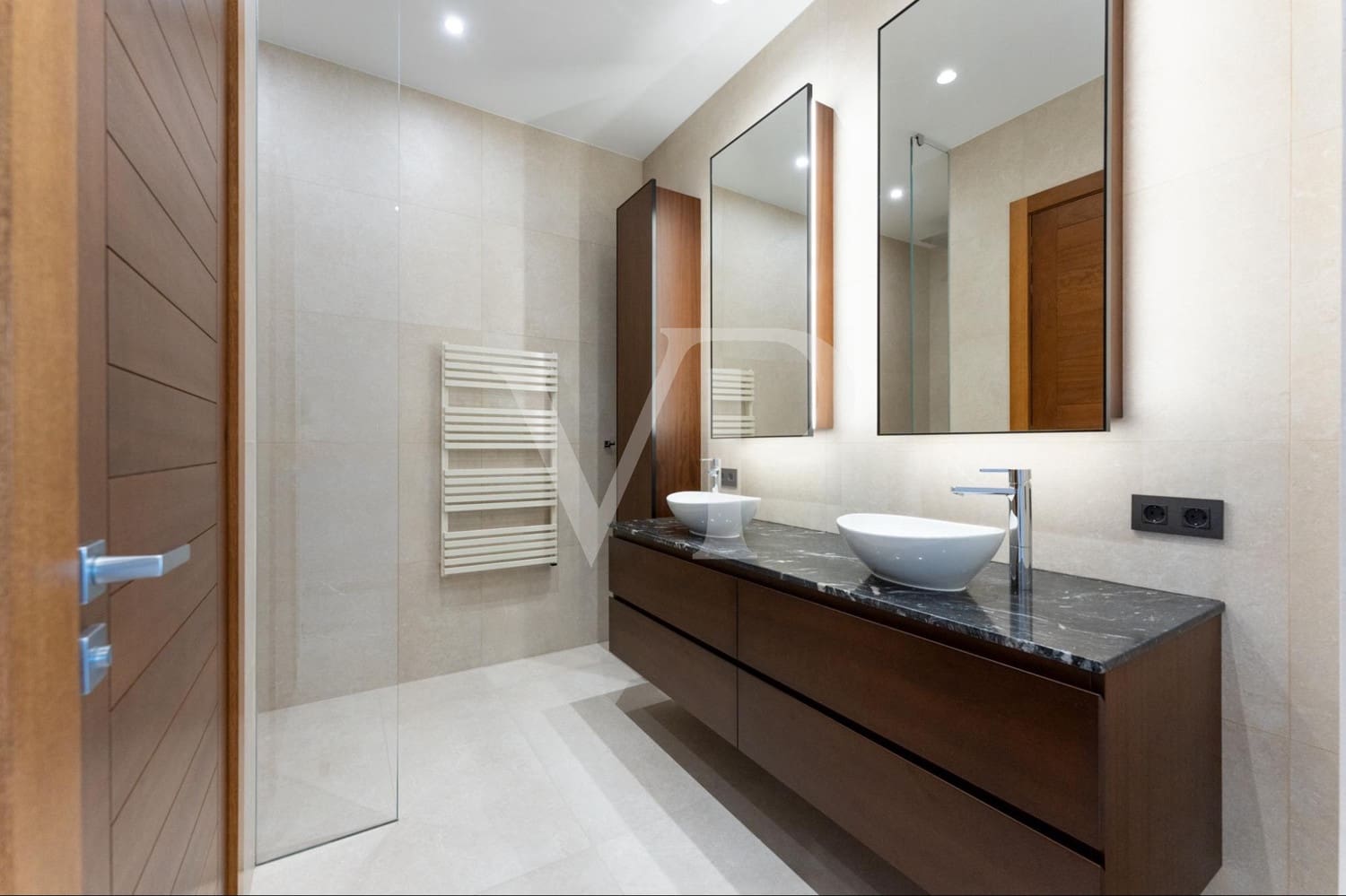 5 slaapkamer Huis te koop in Adeje met zwembad - € 5.900.000 (Ref: 9481938)