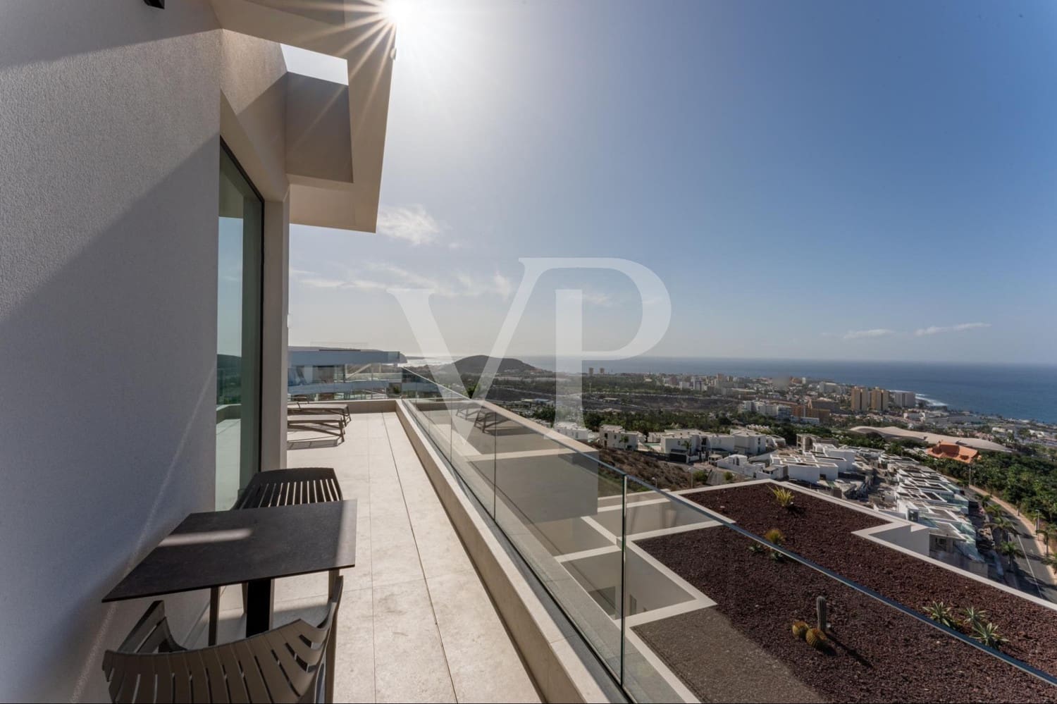 5 slaapkamer Huis te koop in Adeje met zwembad - € 5.900.000 (Ref: 9481938)