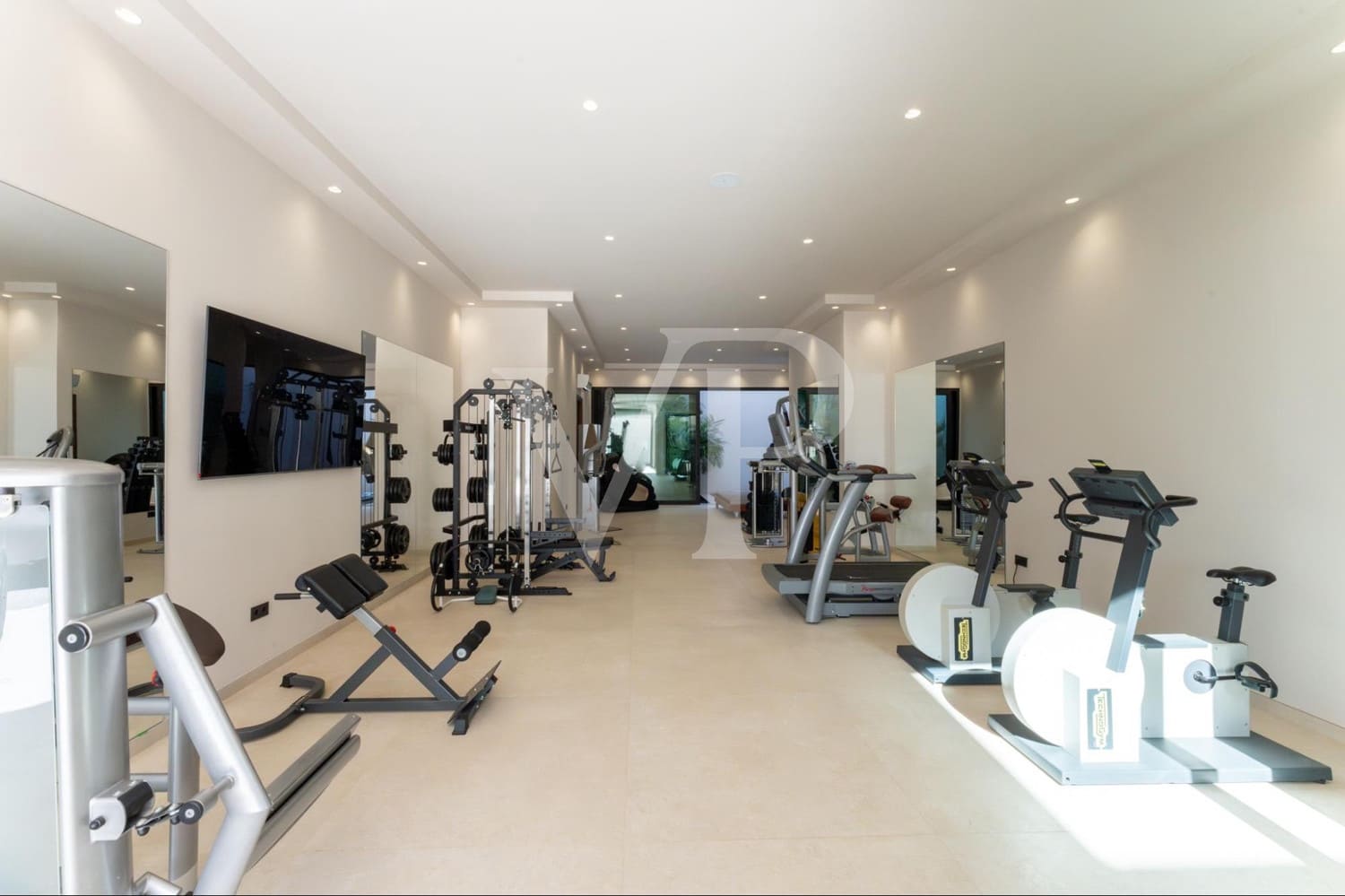 5 slaapkamer Huis te koop in Adeje met zwembad - € 5.900.000 (Ref: 9481938)