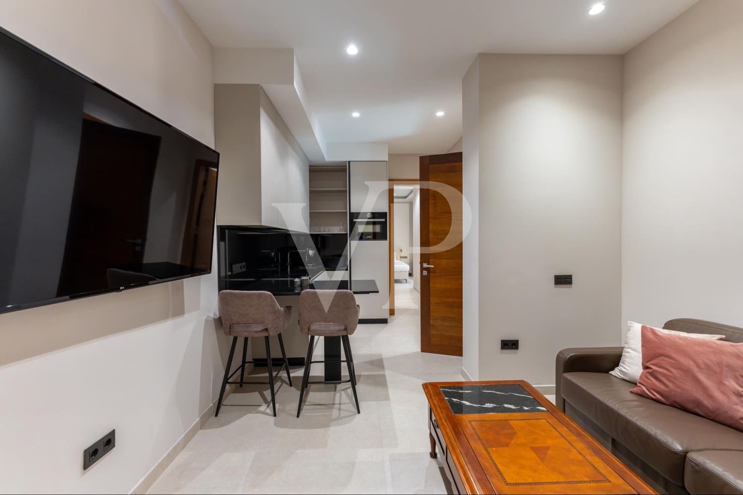 5 slaapkamer Huis te koop in Adeje met zwembad - € 5.900.000 (Ref: 9481938)