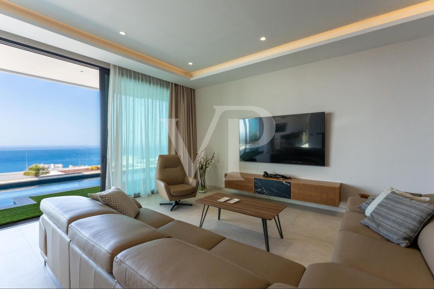 5 slaapkamer Huis te koop in Adeje met zwembad - € 5.900.000 (Ref: 9481938)