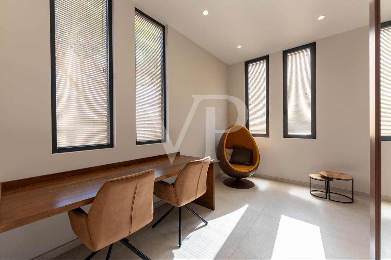 5 slaapkamer Huis te koop in Adeje met zwembad - € 5.900.000 (Ref: 9481938)