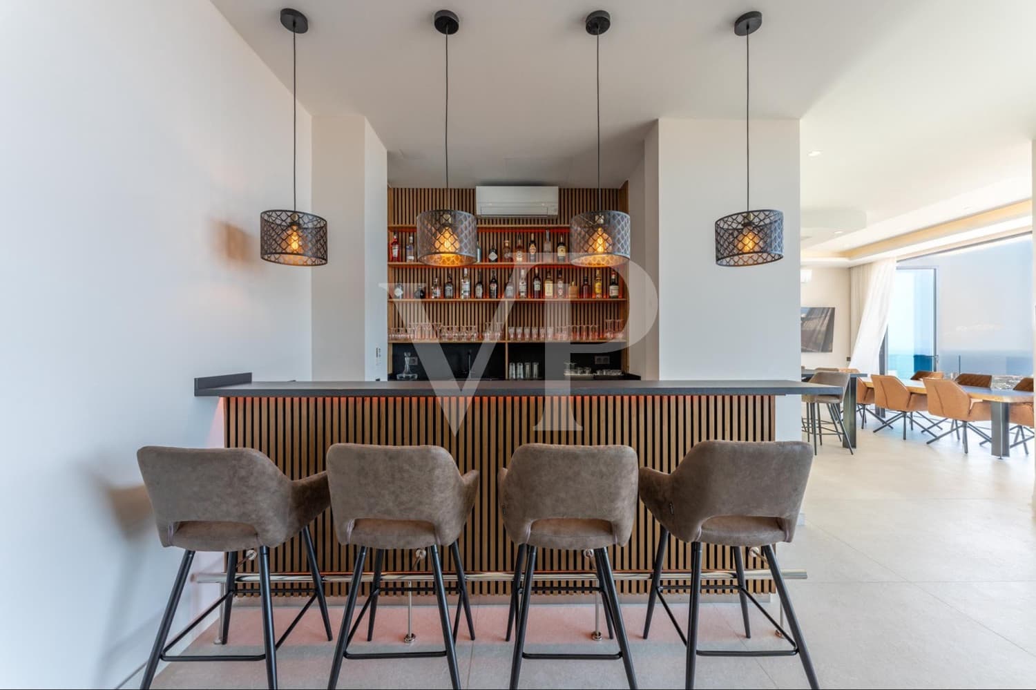 5 slaapkamer Huis te koop in Adeje met zwembad - € 5.900.000 (Ref: 9481938)