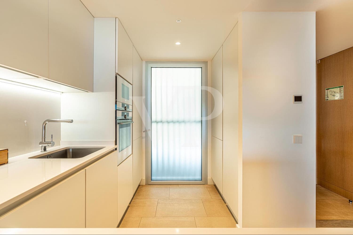 2 bedroom Flat for sale in Guia de Isora with pool - € 1,175,000 (Ref: 9526197)