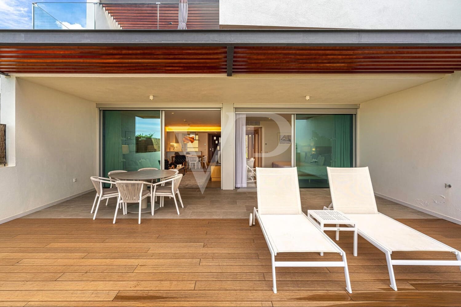 2 bedroom Flat for sale in Guia de Isora with pool - € 1,175,000 (Ref: 9526197)