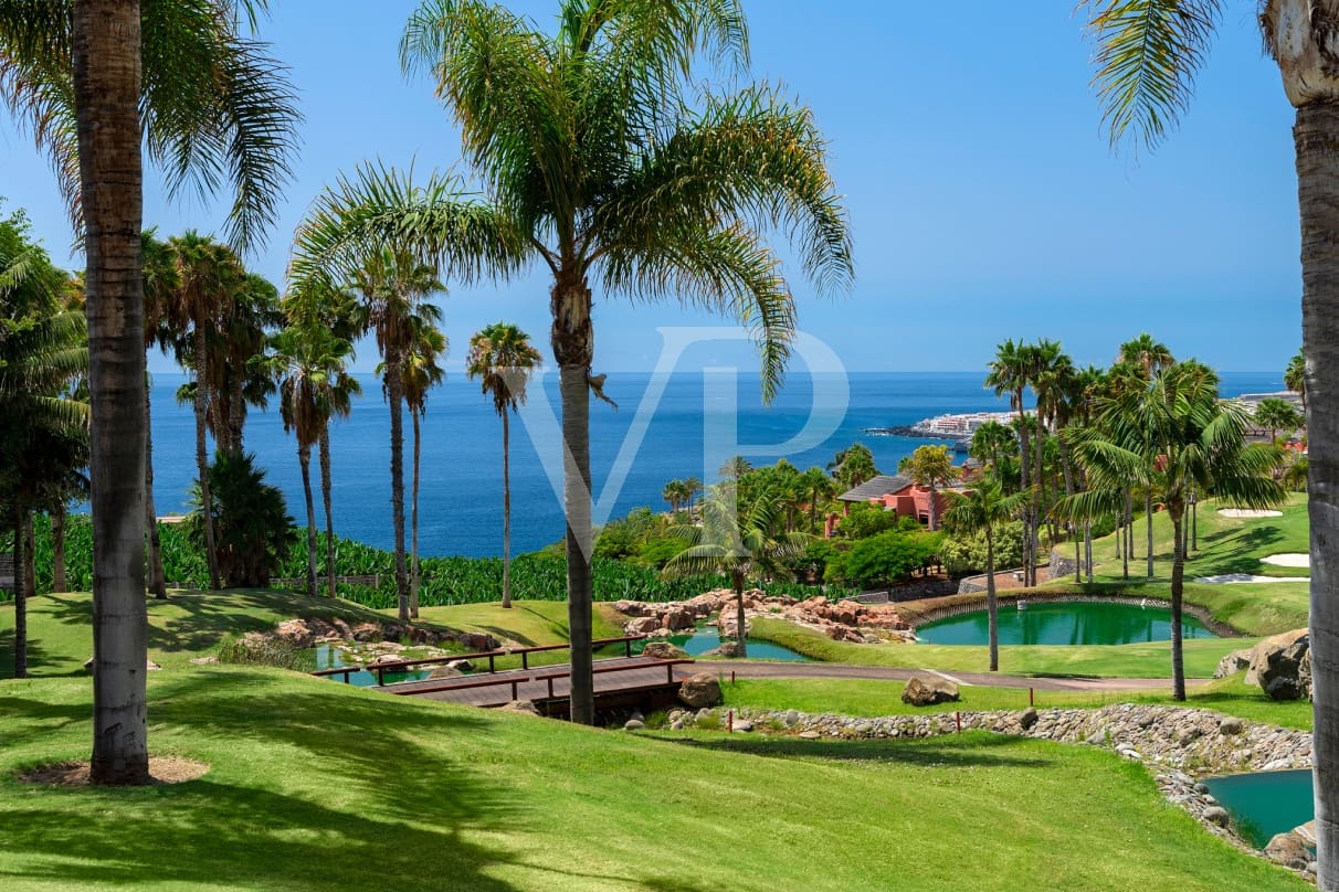 2 bedroom Flat for sale in Guia de Isora with pool - € 1,175,000 (Ref: 9526197)