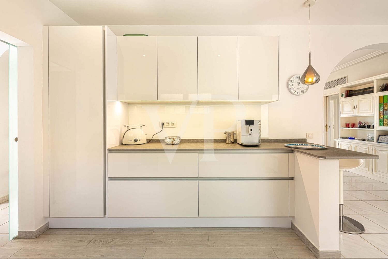 3 bedroom Townhouse for sale in Valle de San Lorenzo with pool - € 1,200,000 (Ref: 9530065)