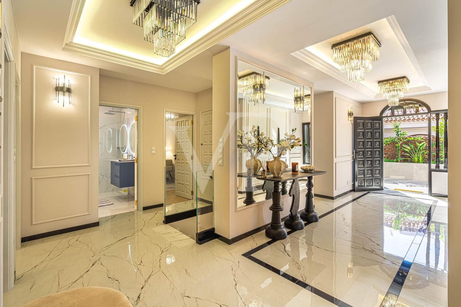 4 soverom Villa til salgs i Costa Adeje med svømmebasseng - € 2 600 000 (Ref: 9540842)