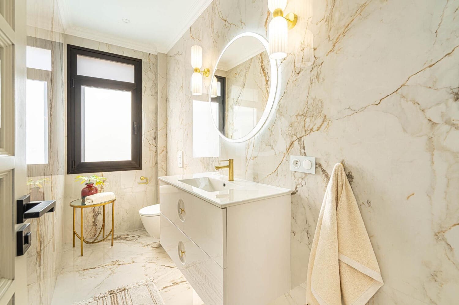 4 soverom Villa til salgs i Costa Adeje med svømmebasseng - € 2 600 000 (Ref: 9540842)