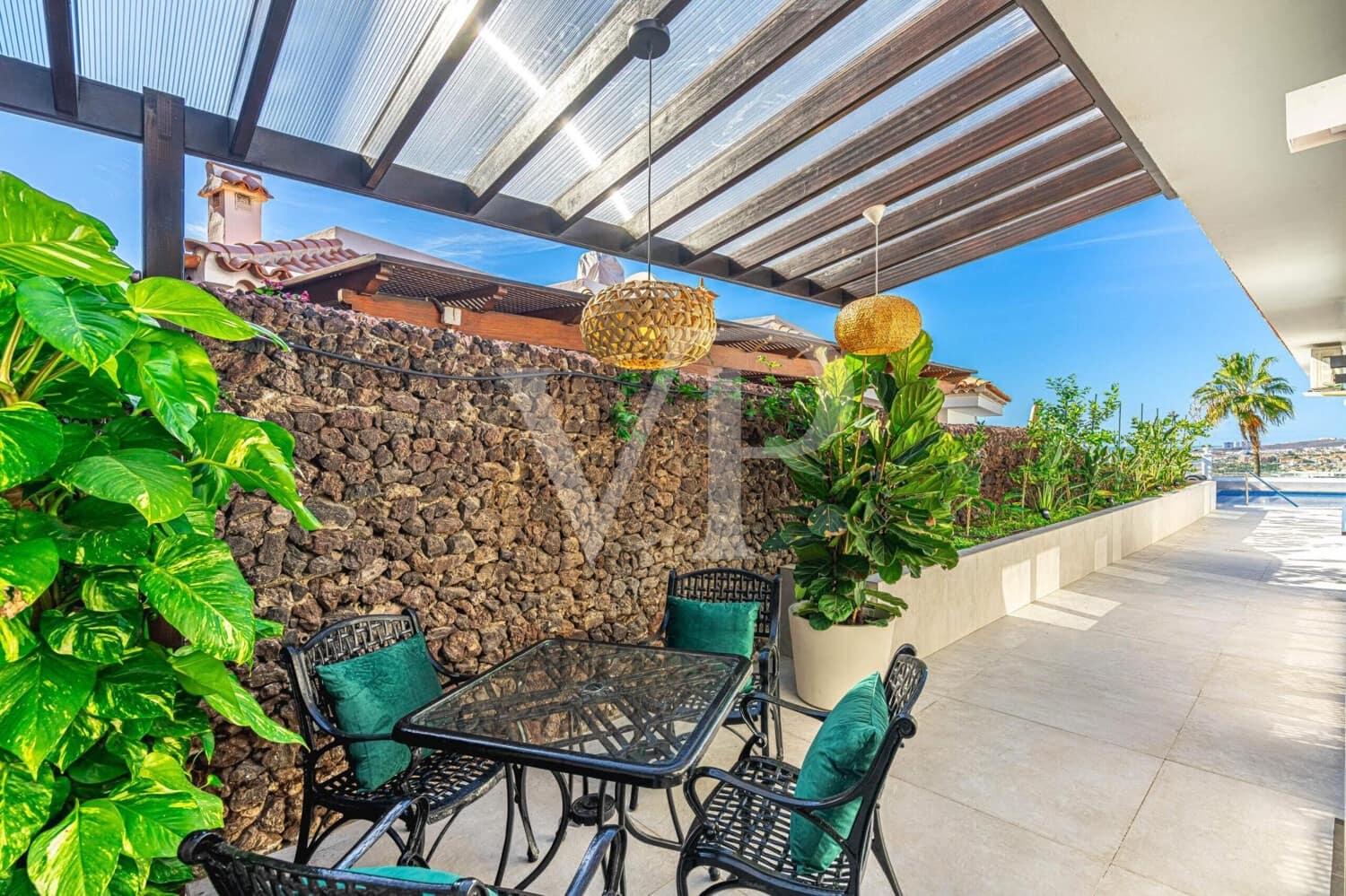 4 soverom Villa til salgs i Costa Adeje med svømmebasseng - € 2 600 000 (Ref: 9540842)