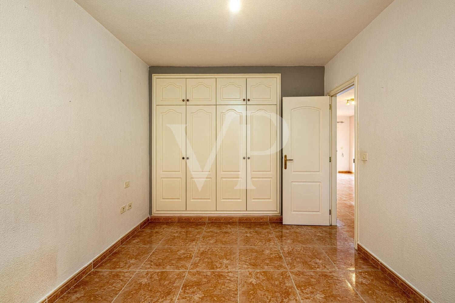 2 Zimmer Wohnung zu verkaufen in Costa Adeje mit Pool - 320.000 € (Ref: 9547759)