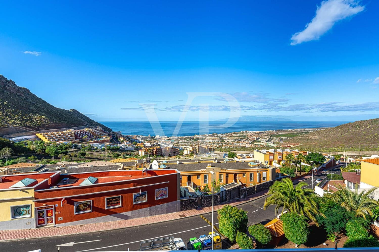 2 Zimmer Wohnung zu verkaufen in Costa Adeje mit Pool - 320.000 € (Ref: 9547759)