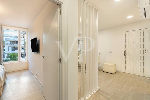 2 sypialnia Mieszkanie na sprzedaż w Playa de las Américas, Adeje z basenem - 570 000 € (Ref: 9554638)