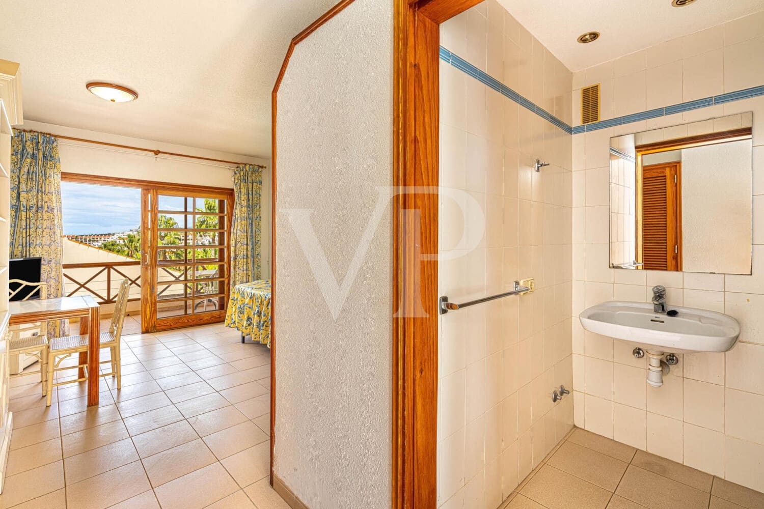 1 sovrum Lägenhet till salu i Los Cristianos med pool - 189 000 € (Ref: 9568084)