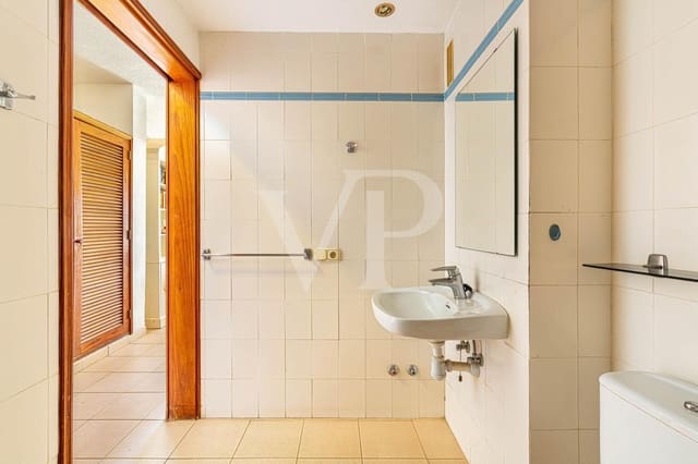 1 Zimmer Wohnung zu verkaufen in Los Cristianos, Arona mit Pool - 189.000 € (Ref: 9568084)