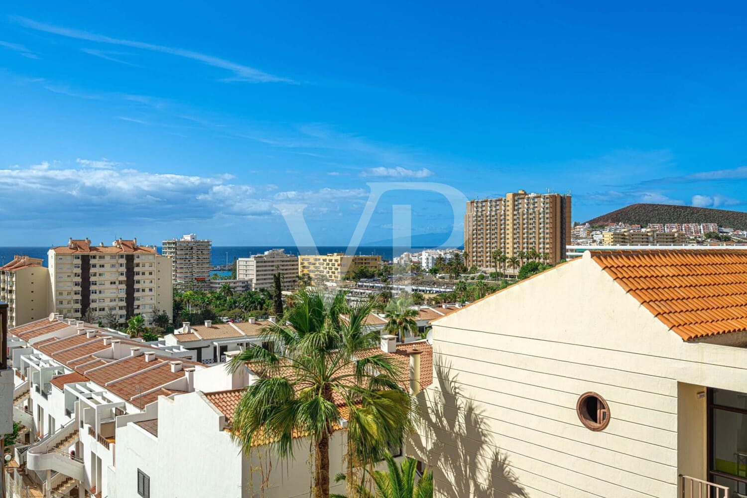 1 sovrum Lägenhet till salu i Los Cristianos med pool - 189 000 € (Ref: 9568084)