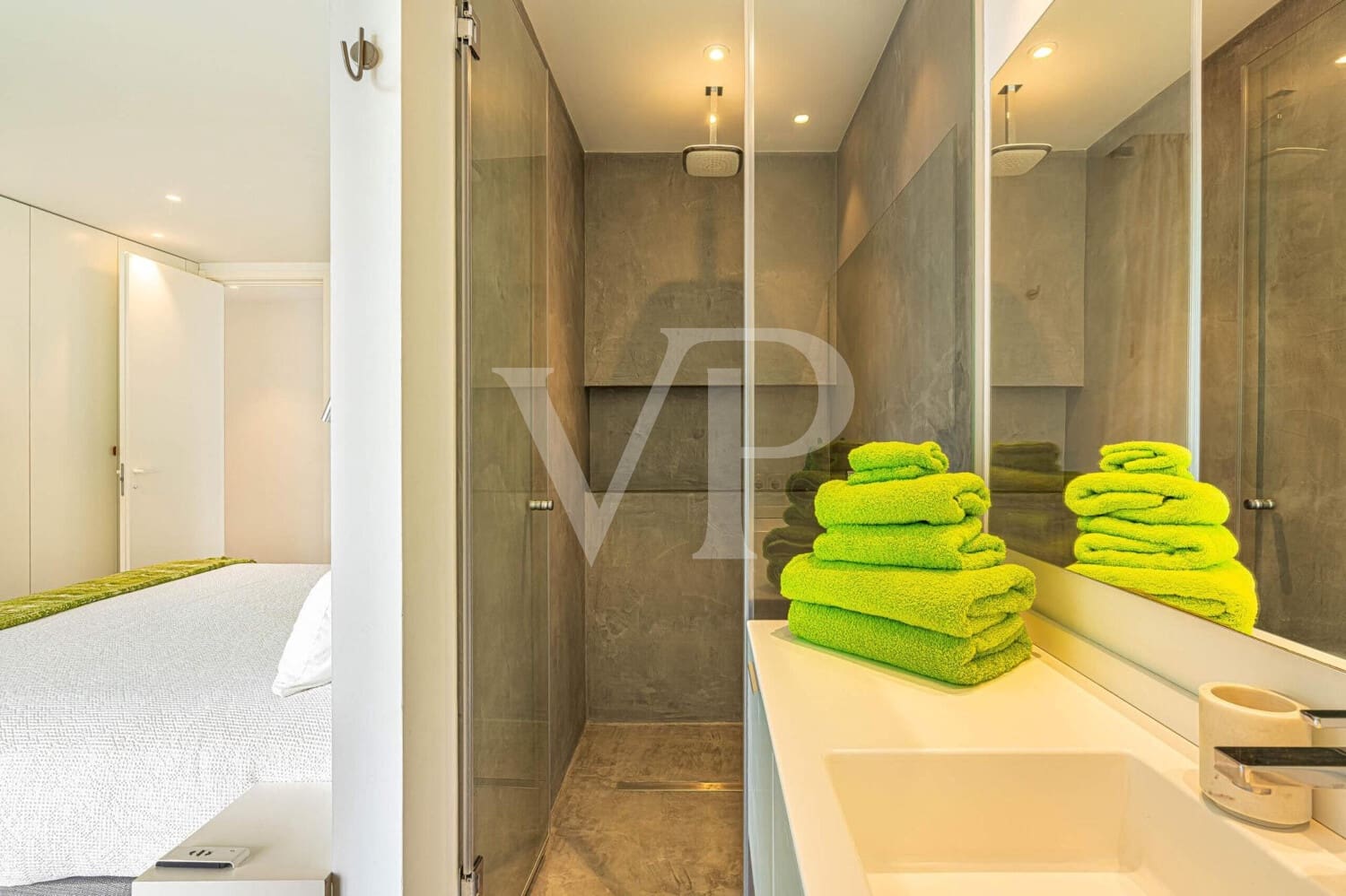 5 bedroom Villa for sale in Guia de Isora with pool - € 5,285,000 (Ref: 9590742)