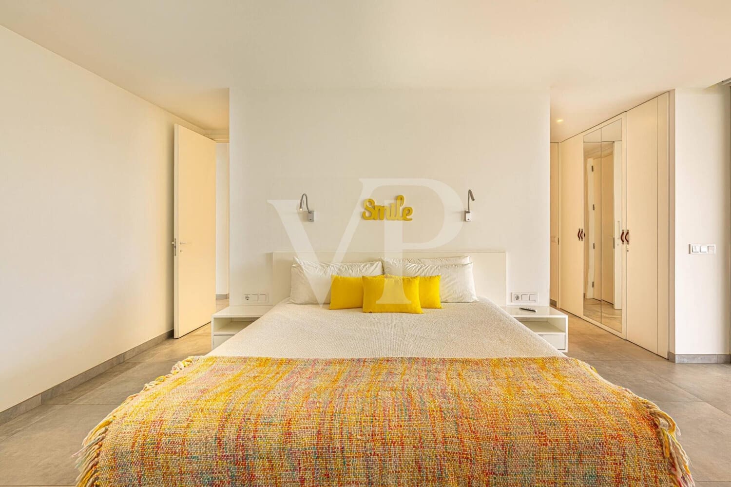 5 bedroom Villa for sale in Guia de Isora with pool - € 5,285,000 (Ref: 9590742)