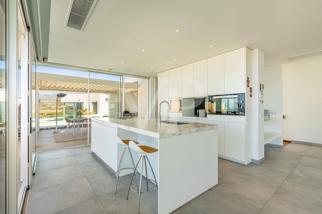 5 chambre Villa/Maison à vendre à Guía de Isora avec piscine - 5 285 000 € (Ref: 9590742)