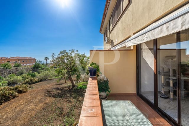 3 soveværelse Rækkehus til salg i El Madroñal, Adeje - € 410.000 (Ref: 9614777)