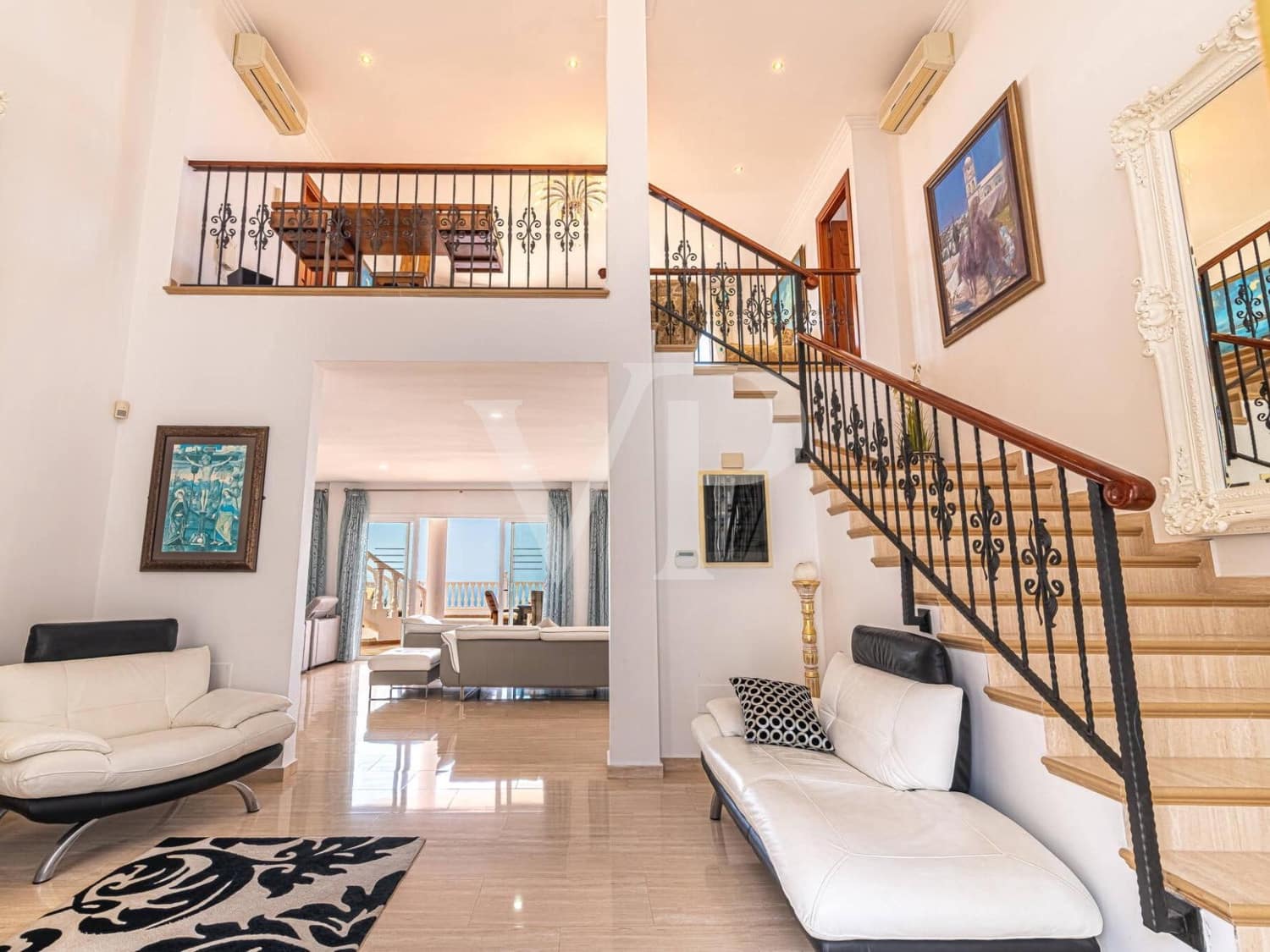 8 Zimmer Villa zu verkaufen in Roque del Conde mit Pool - 1.350.000 € (Ref: 9627409)