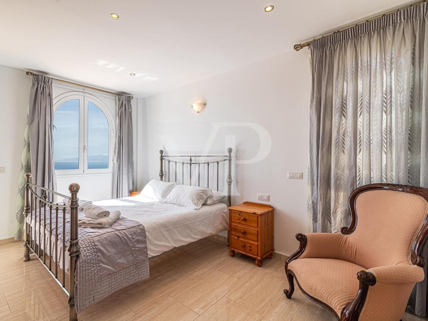 8 Zimmer Villa zu verkaufen in Roque del Conde mit Pool - 1.350.000 € (Ref: 9627409)