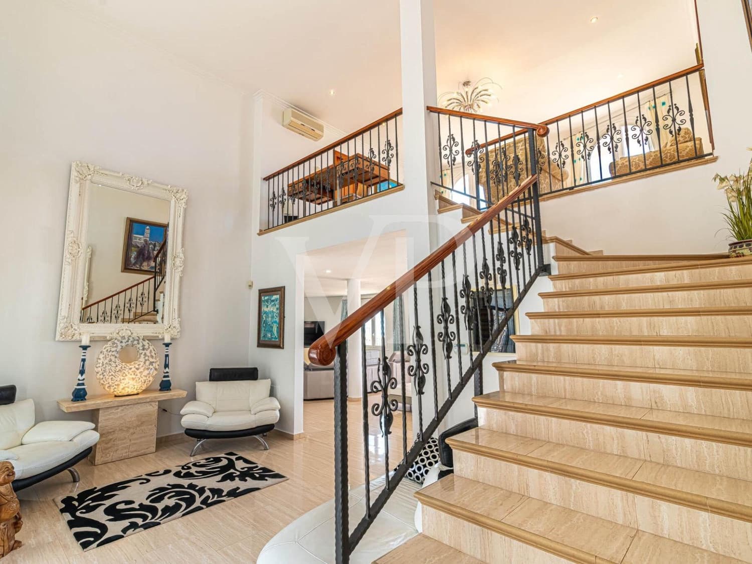 8 Zimmer Villa zu verkaufen in Roque del Conde mit Pool - 1.350.000 € (Ref: 9627409)