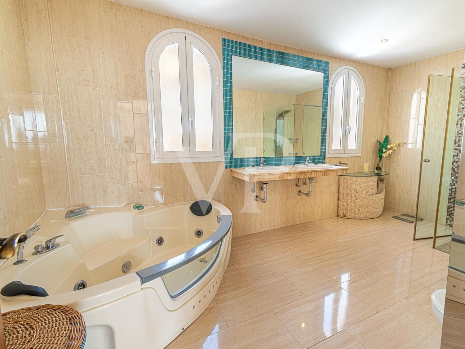 8 Zimmer Villa zu verkaufen in Roque del Conde mit Pool - 1.350.000 € (Ref: 9627409)