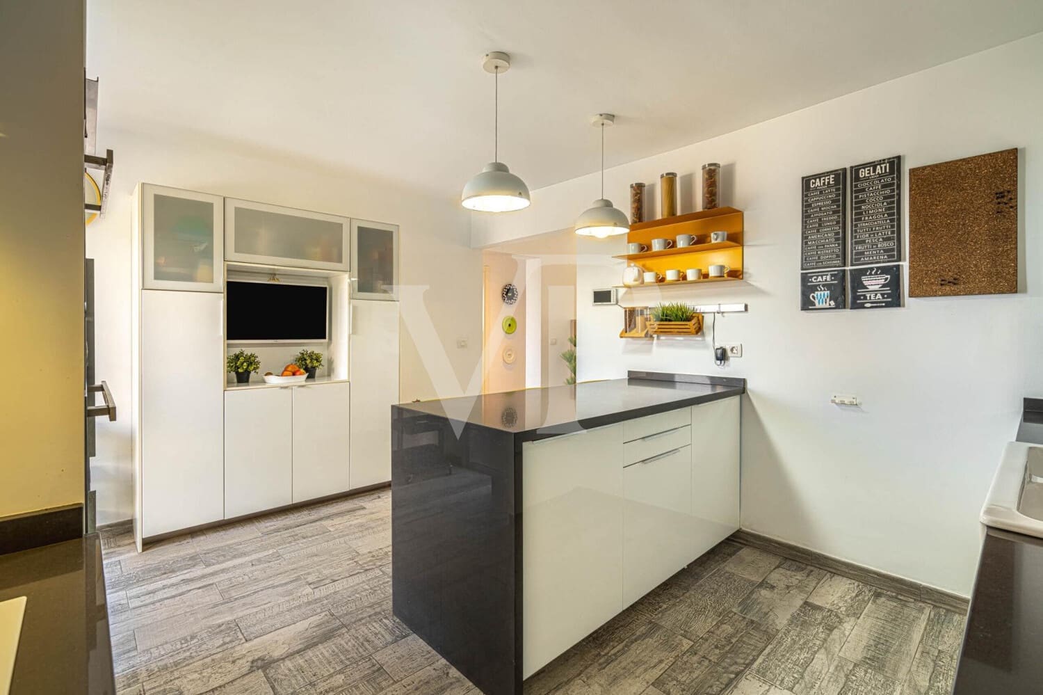 Bungalow de 3 habitaciones en Arico en venta - 450.000 € (Ref: 9658525)