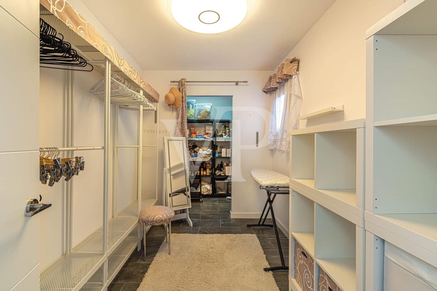 Bungalow de 3 habitaciones en Arico en venta - 450.000 € (Ref: 9658525)