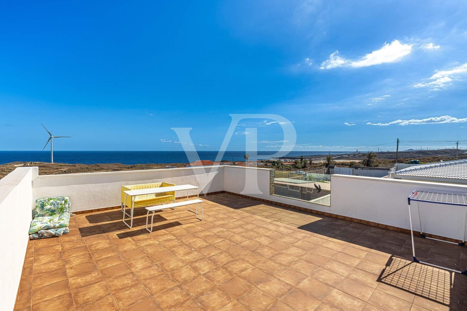 Bungalow de 3 habitaciones en Arico en venta - 450.000 € (Ref: 9658525)