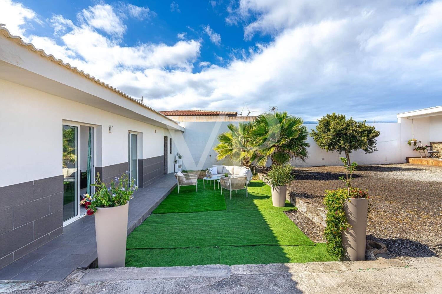 Bungalow de 3 habitaciones en Arico en venta - 450.000 € (Ref: 9658525)