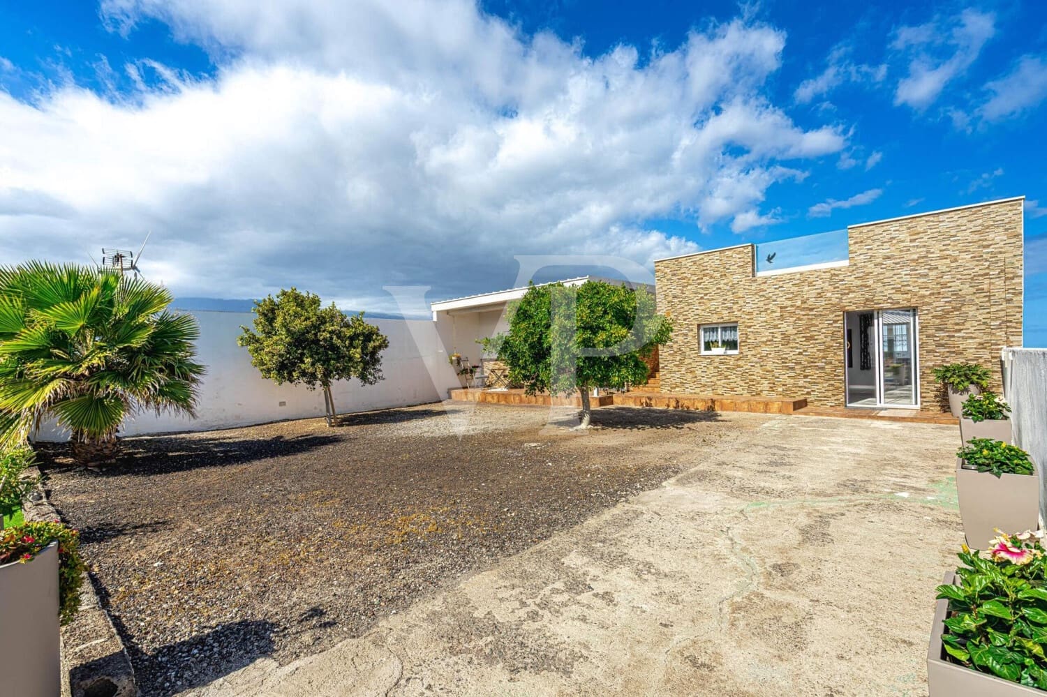 Bungalow de 3 habitaciones en Arico en venta - 450.000 € (Ref: 9658525)