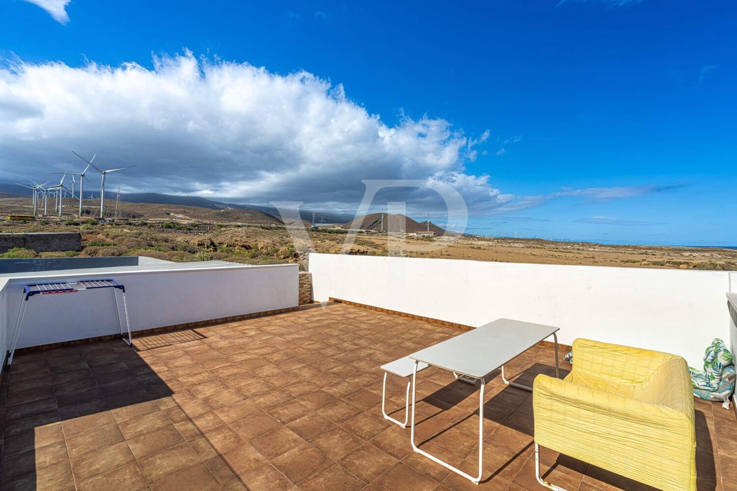 Bungalow de 3 habitaciones en Arico en venta - 450.000 € (Ref: 9658525)