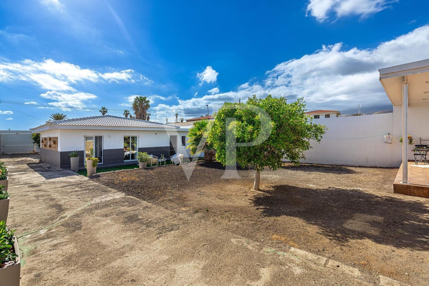 Bungalow de 3 habitaciones en Arico en venta - 450.000 € (Ref: 9658525)