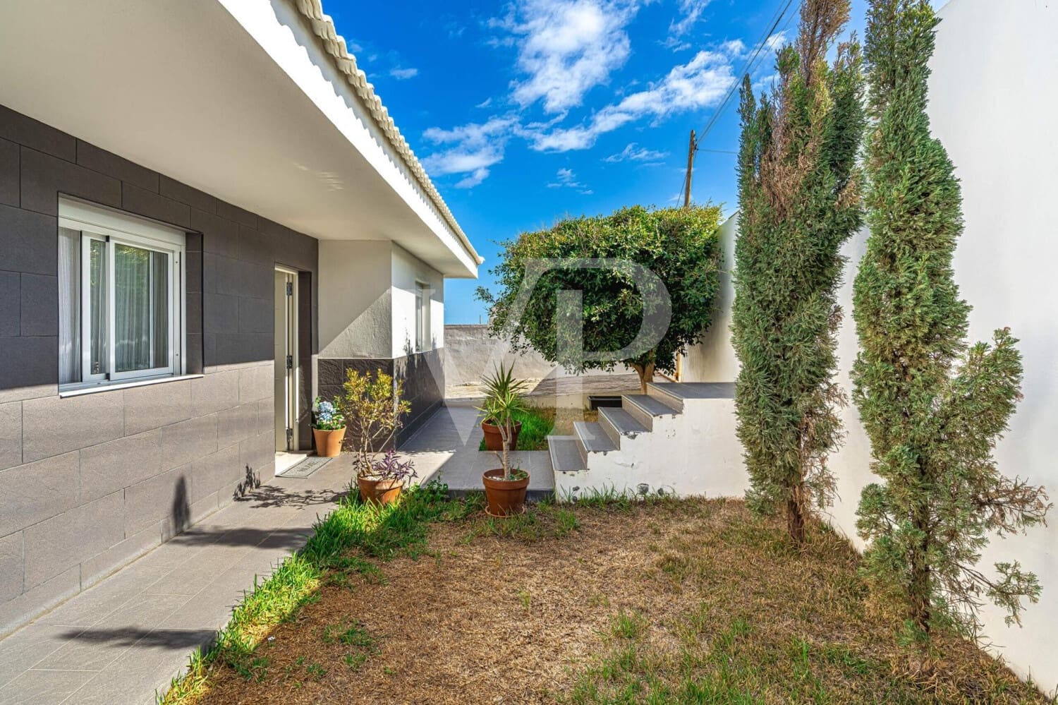 Bungalow de 3 habitaciones en Arico en venta - 450.000 € (Ref: 9658525)