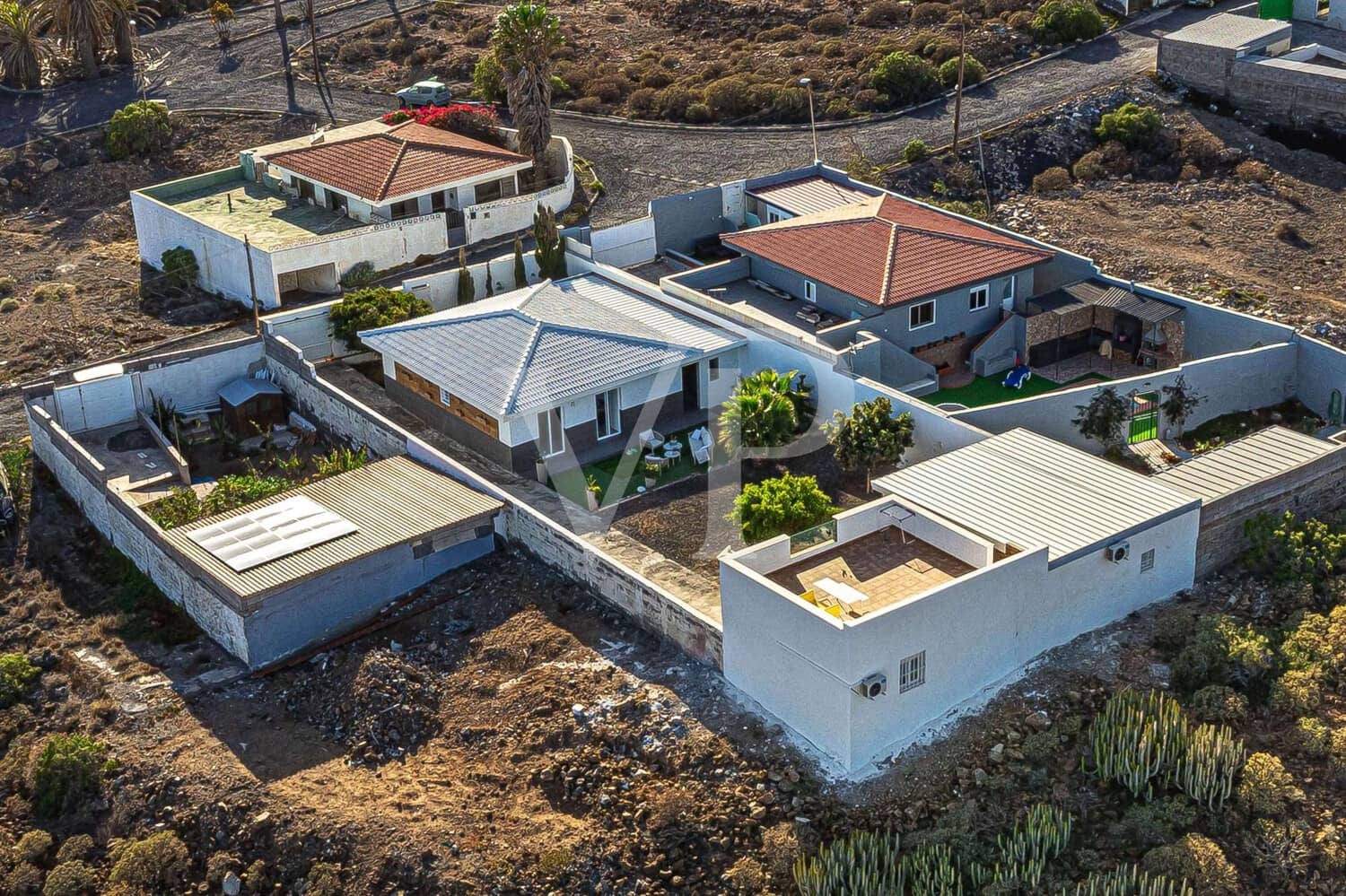 Bungalow de 3 habitaciones en Arico en venta - 450.000 € (Ref: 9658525)