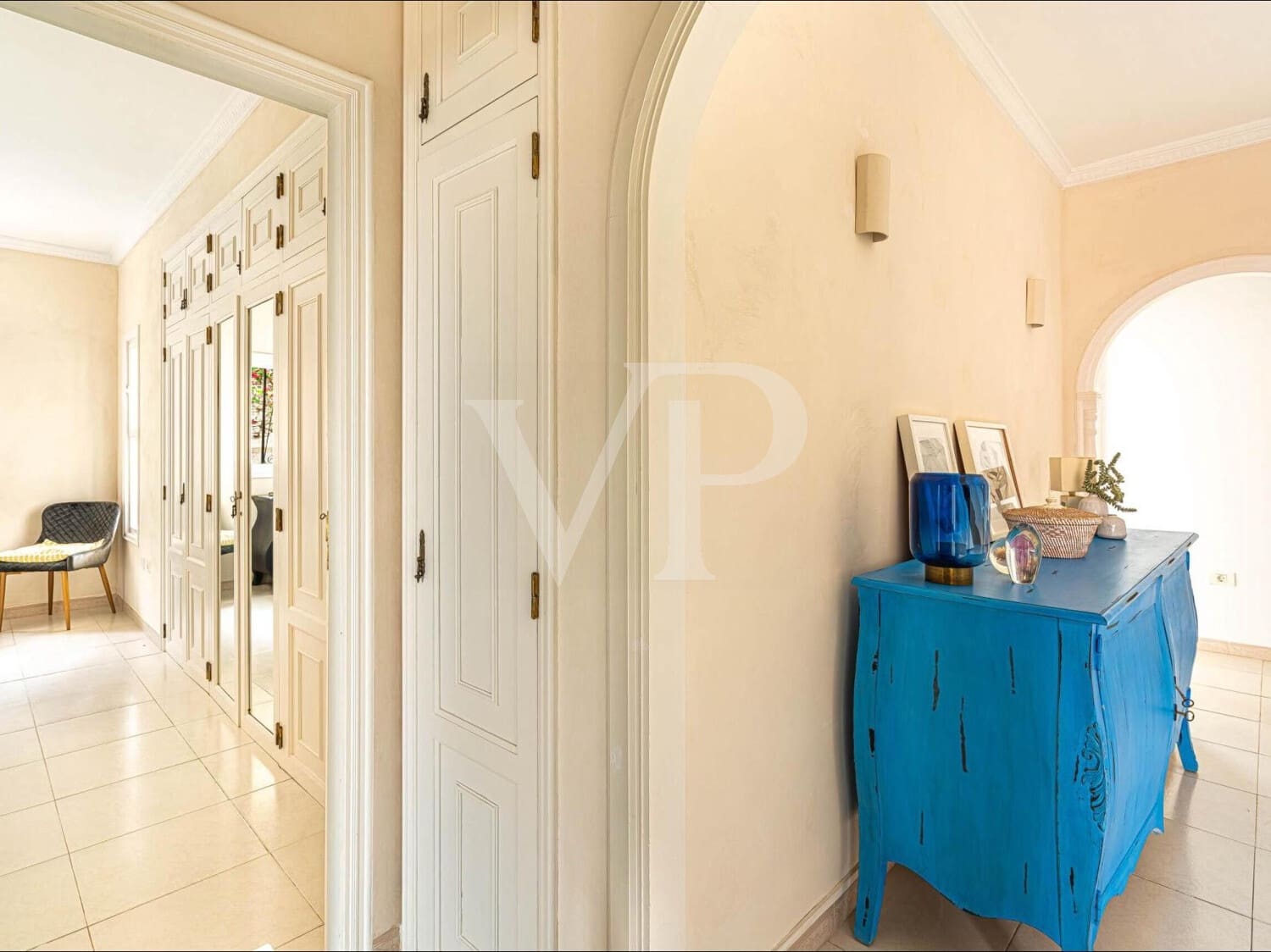 4 soveværelse Byhus til salg i Arona med swimmingpool - € 850.000 (Ref: 9658526)