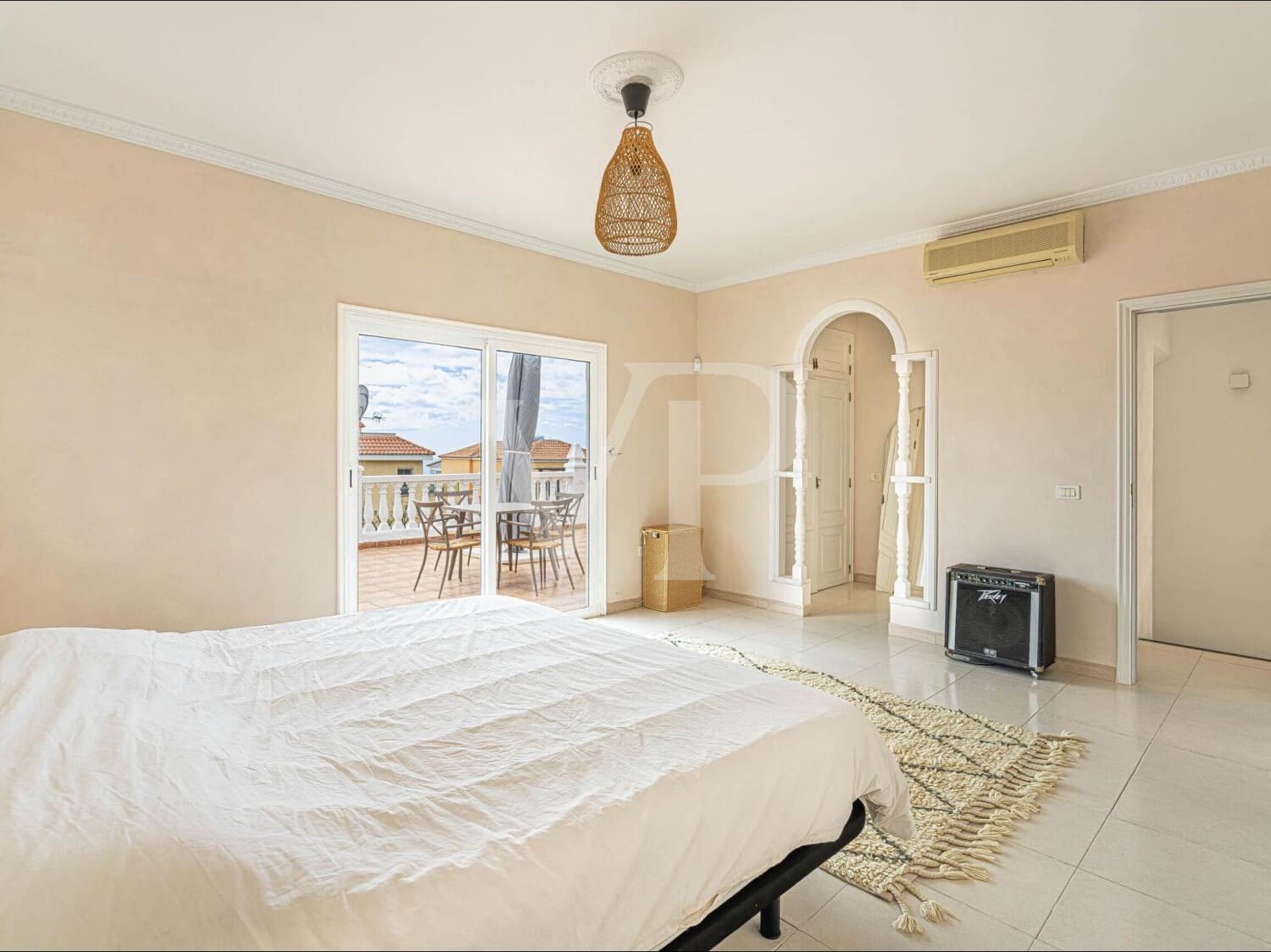 4 soveværelse Byhus til salg i Arona med swimmingpool - € 850.000 (Ref: 9658526)