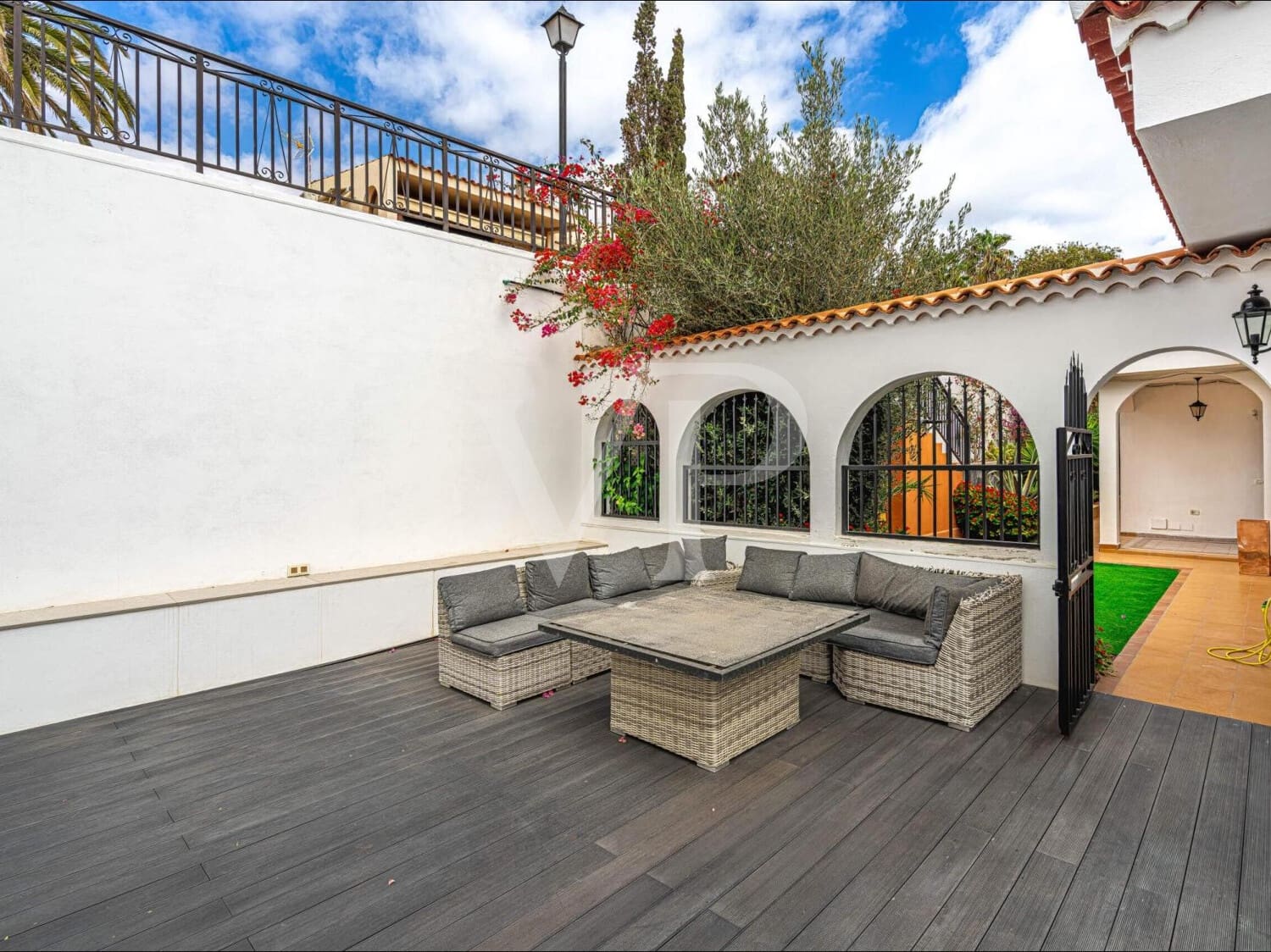 4 soveværelse Byhus til salg i Arona med swimmingpool - € 850.000 (Ref: 9658526)